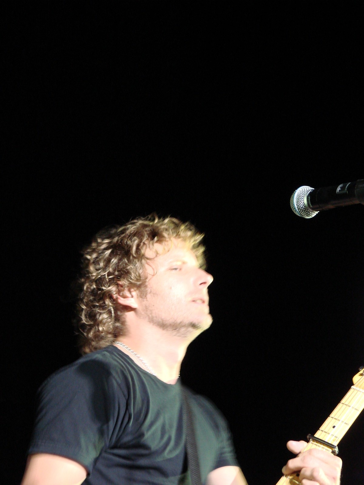 Music Notes - Dierks Bentley, photograph 0007