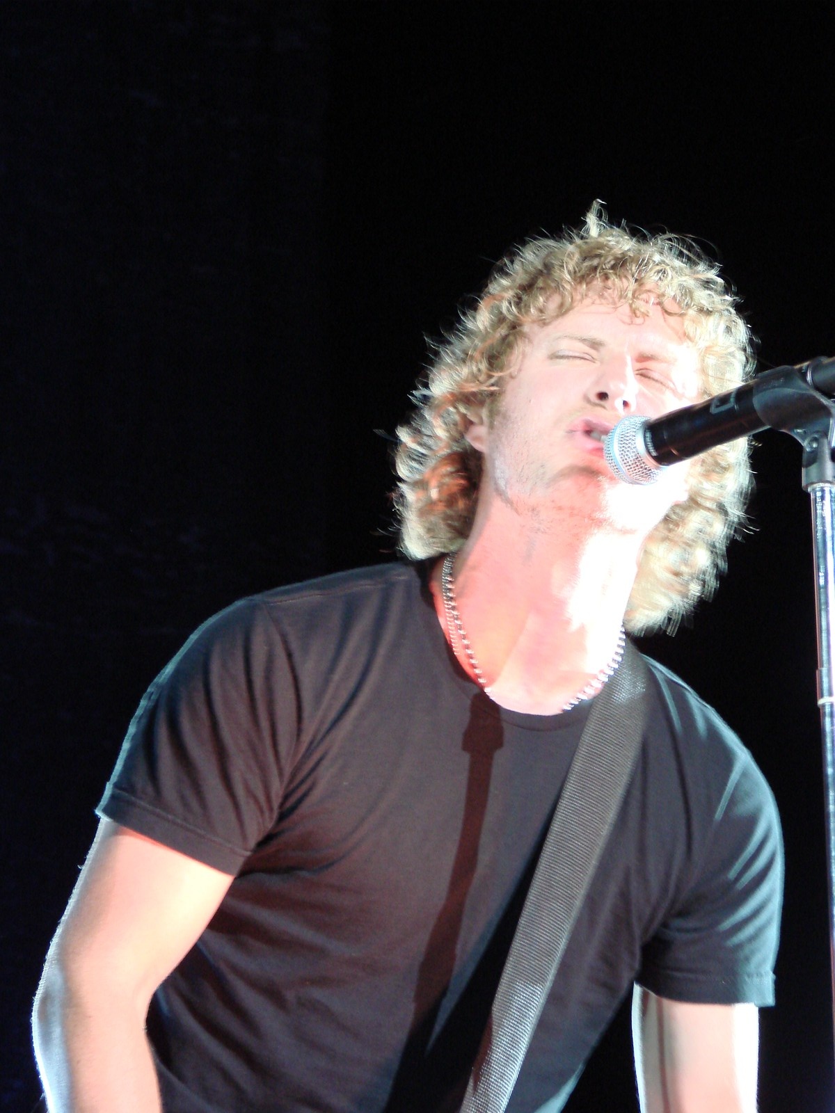 Music Notes - Dierks Bentley, photograph 0013