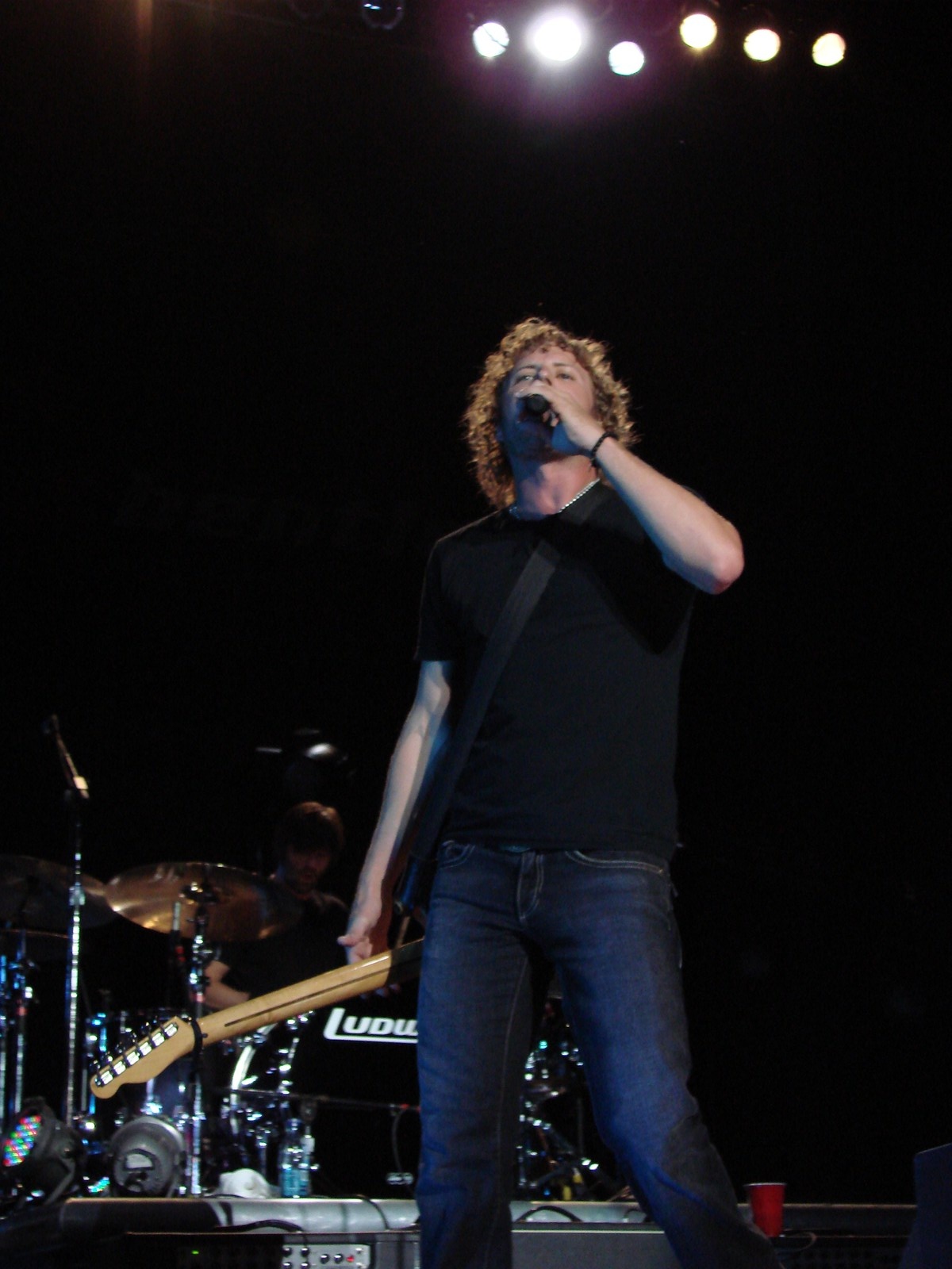 Music Notes - Dierks Bentley, photograph 0024