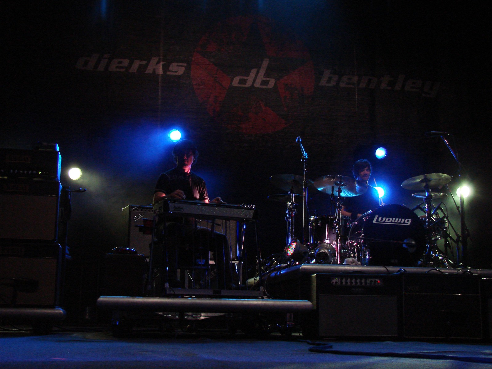Music Notes - Dierks Bentley, photograph 0065