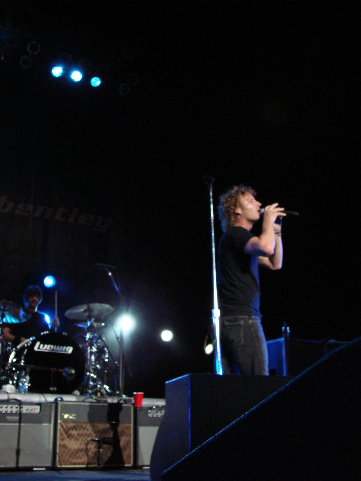 Music Notes - Dierks Bentley, photograph 0069