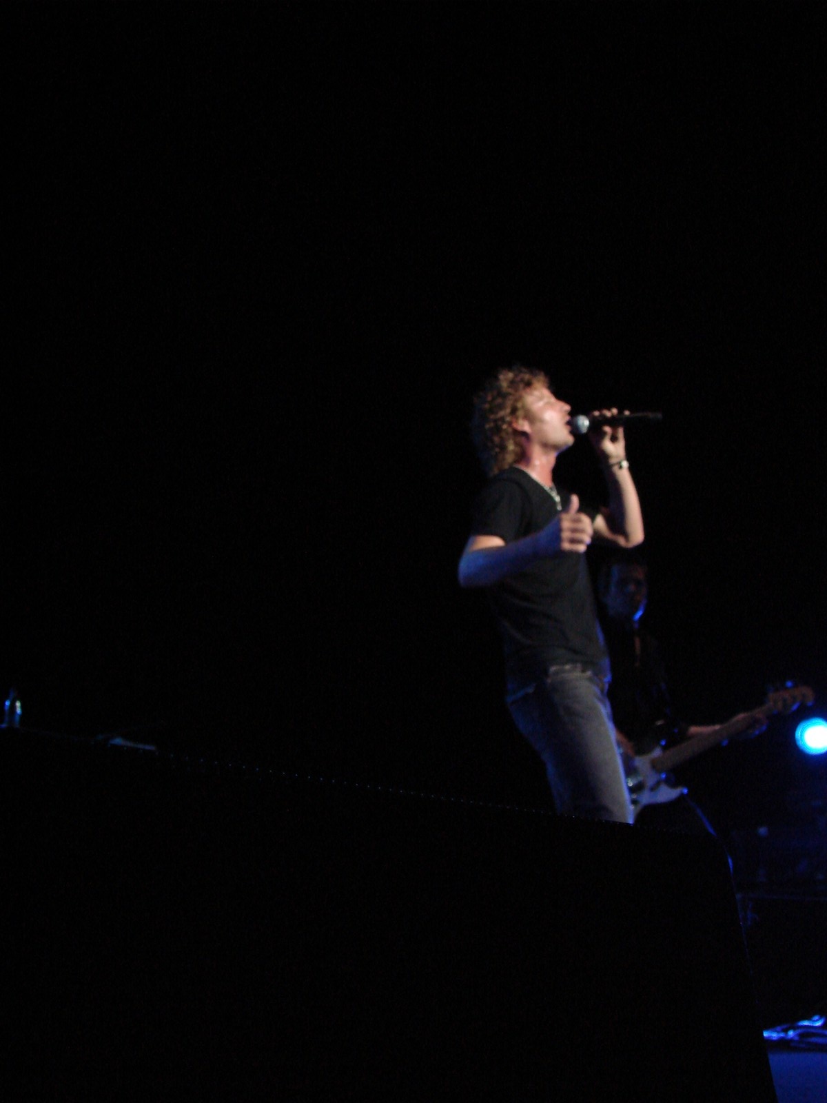 Music Notes - Dierks Bentley, photograph 0070