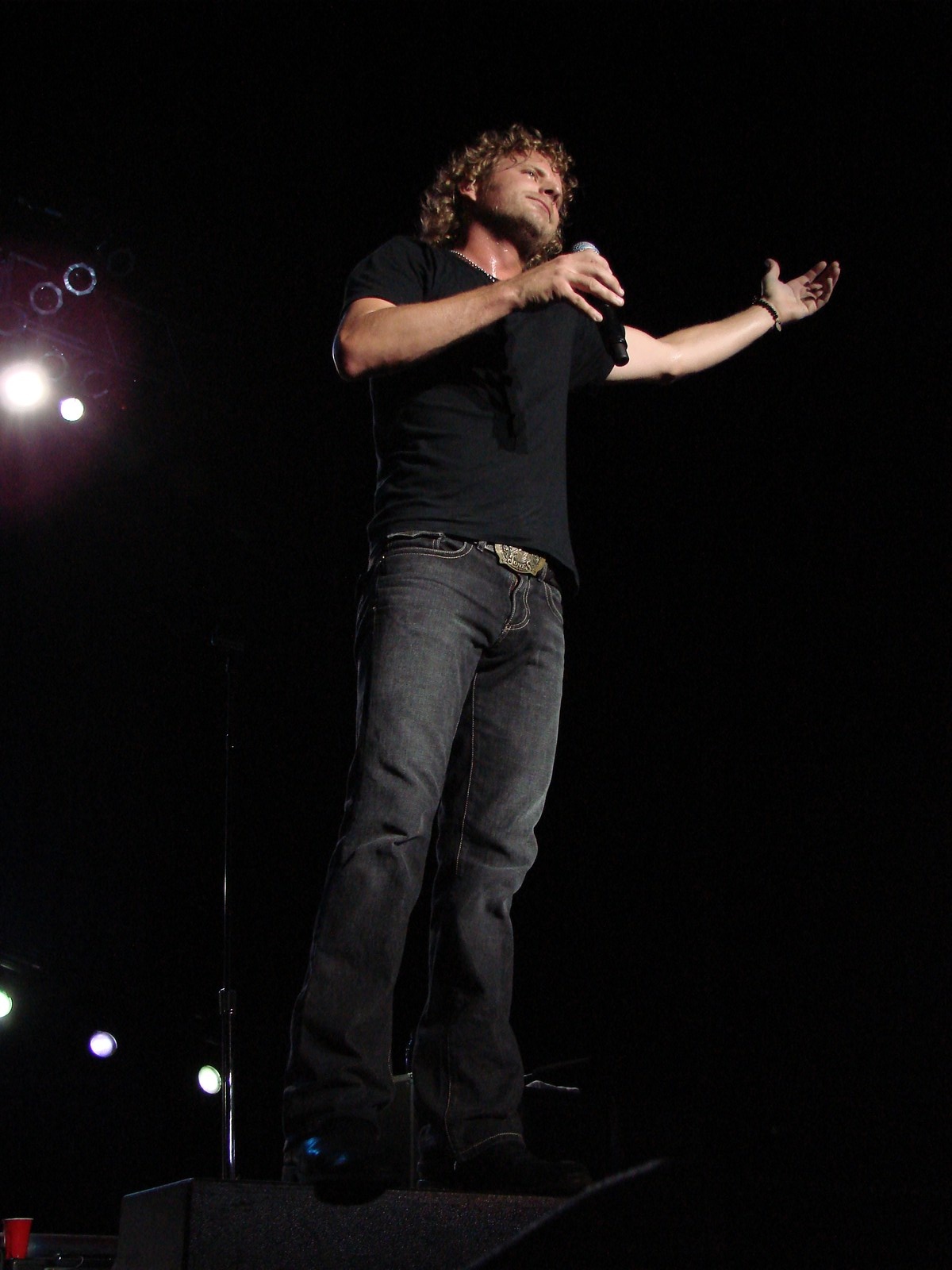 Music Notes - Dierks Bentley, photograph 0084